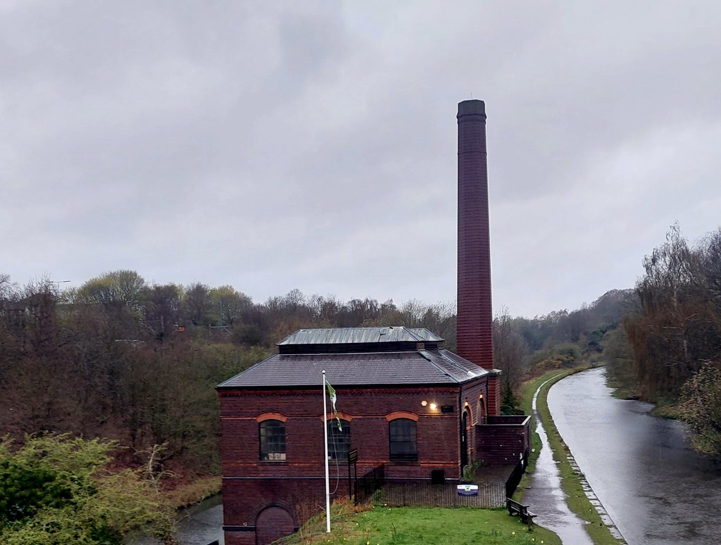 The BCN Smethwick Pumping House and the Old Main Line. Alan Crosby
