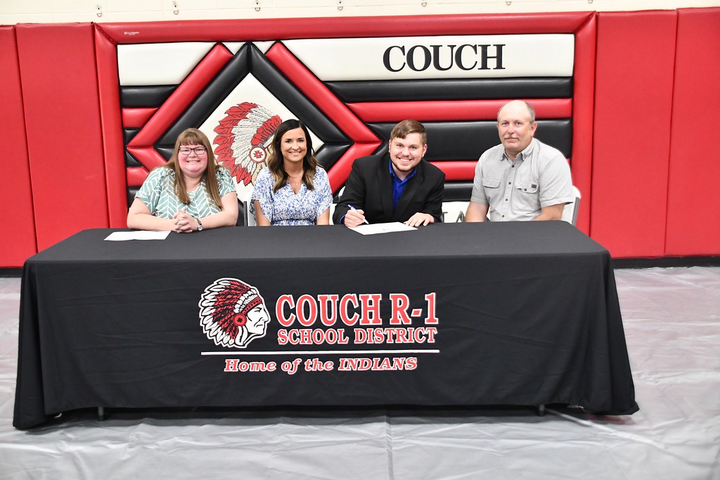 341015334_892841078447038_5249279823511809757_n Couch Schools Flickr