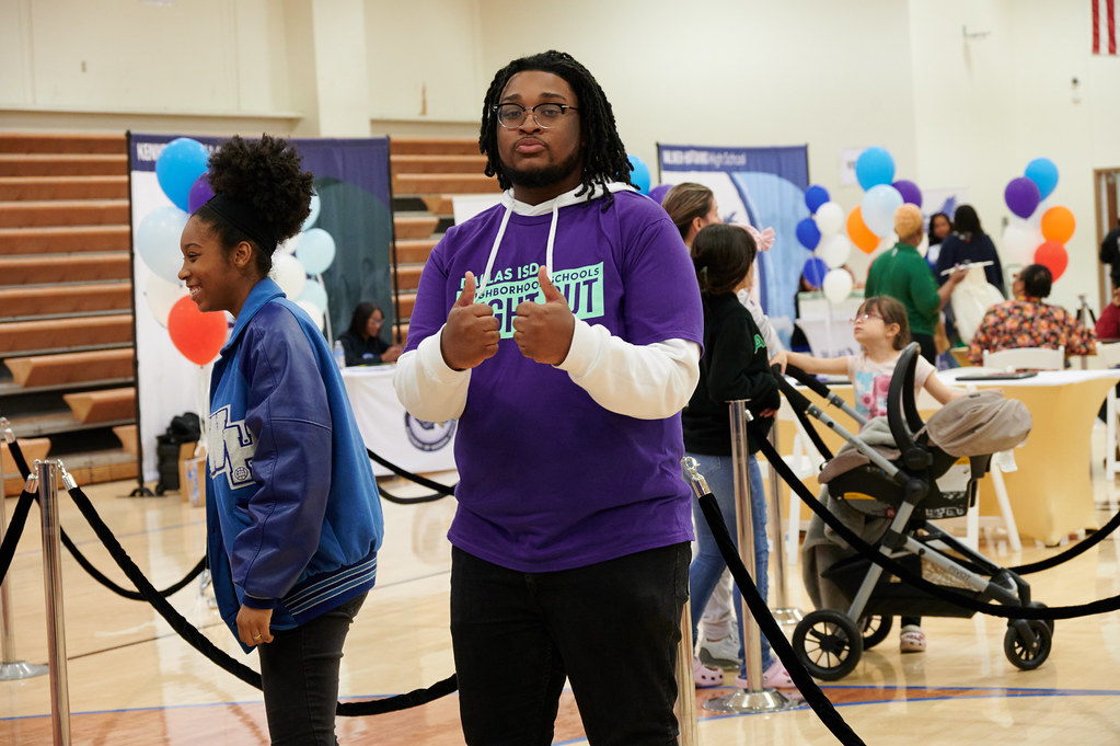 WilmerHutchinsDSC_1249 Neighborhood School Night Out W… Flickr