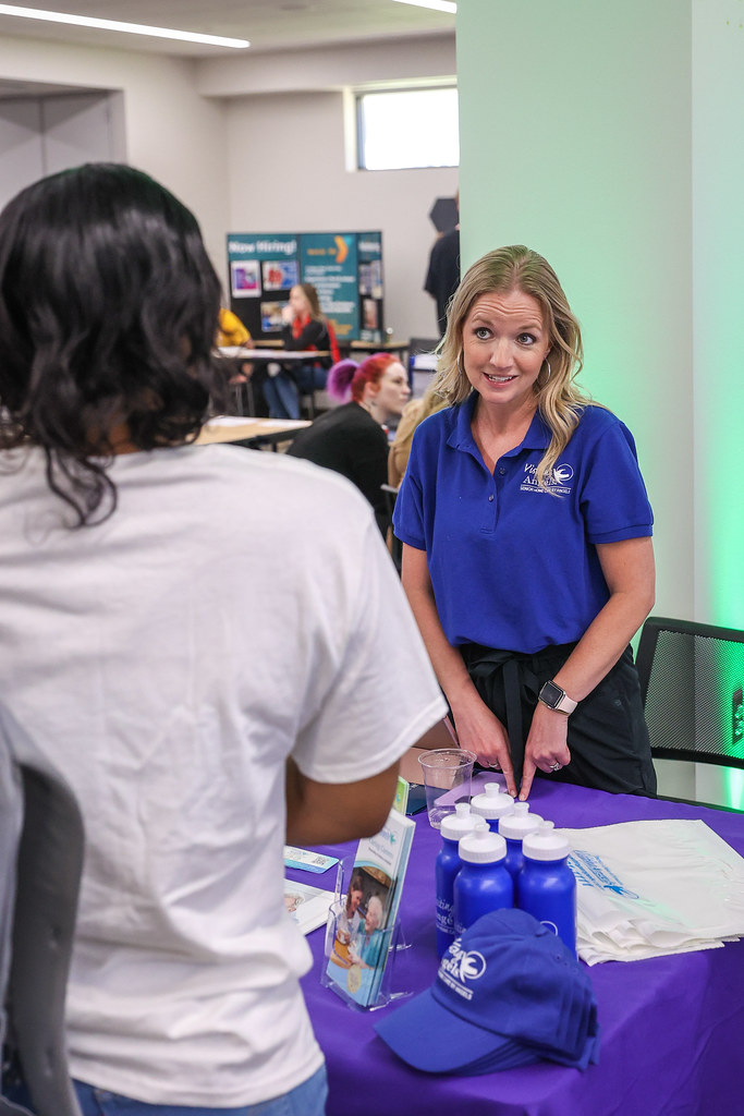 MoraineParkTechnicalCollegeFutureCareerJobFair2023… Flickr