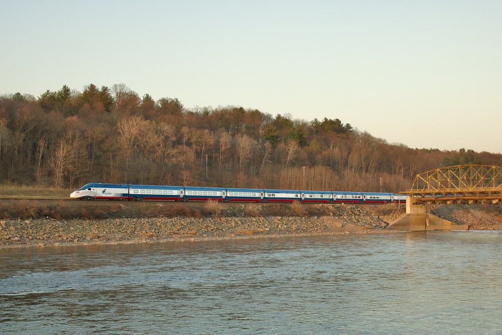 Amtrak 899 / CSXT P93412 Cranesville,NY Ray Monlea Jr Flickr