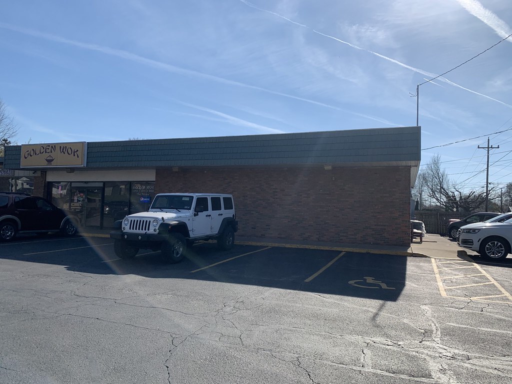 Former Lawson’s/Dairy Mart Erie, PA This originally open… Flickr