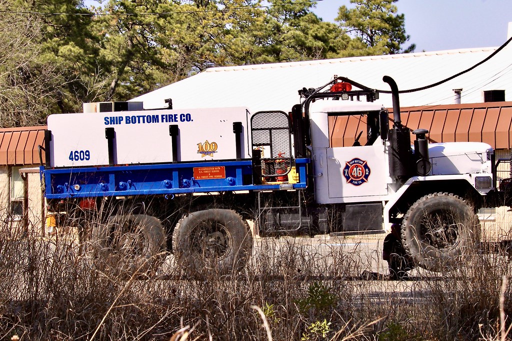Ship Bottom Fire Company M35A3 Brush Truck Lakehurst durin… Flickr