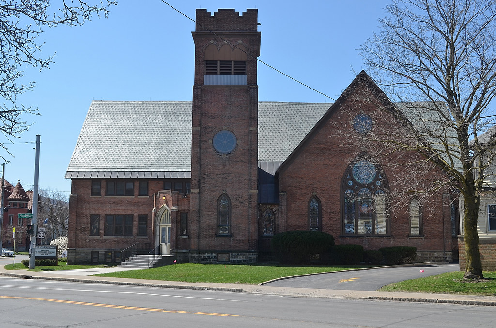 Main Street Baptist Church A Baptist church in Oneonta, NY… Flickr