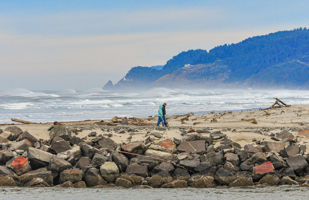 North Jetty Florence, Oregon. In distance you can see Sea … Flickr