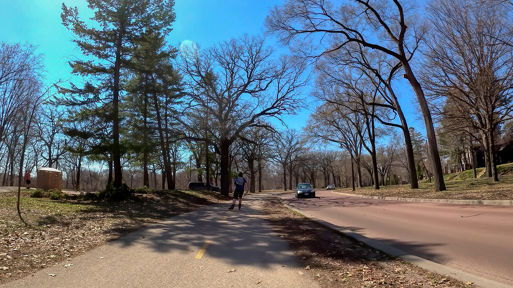 West River Road Peter Stratmoen Flickr