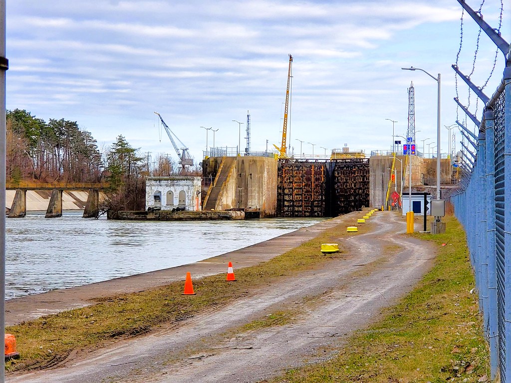 Lock 1 of the Welland Canal Port Weller, Ontario. Flickr