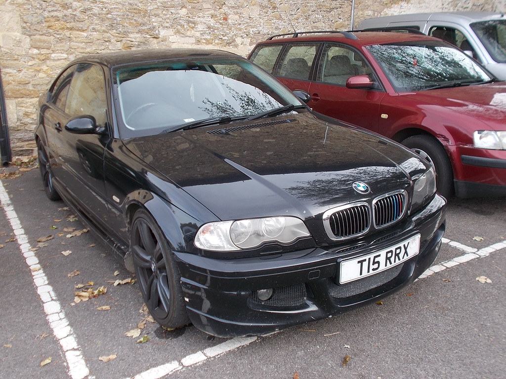2002 BMW 330 Ci SE Seen in Church Street Car Park, Trowbri… Flickr