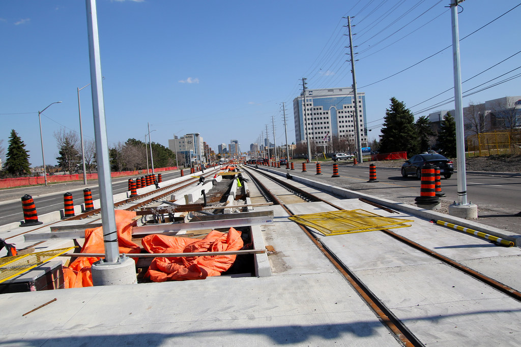 23638152 April 12/23 Mississauga Mississauga Roads Missis… Flickr