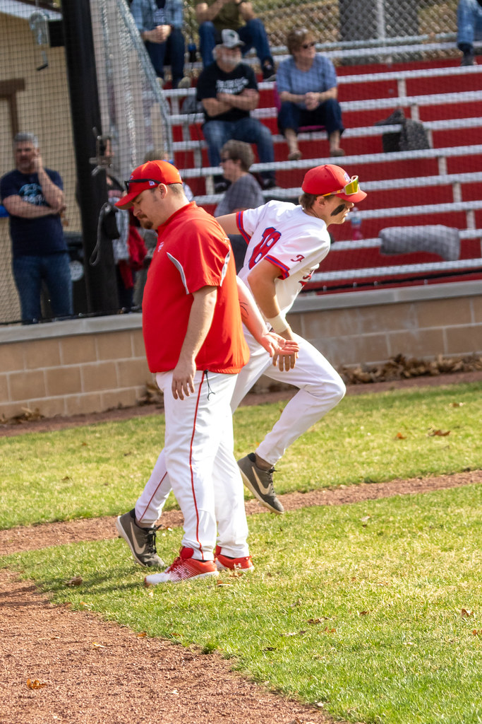 IMG_9449 Hortonville vs Neenah Kara Flickr