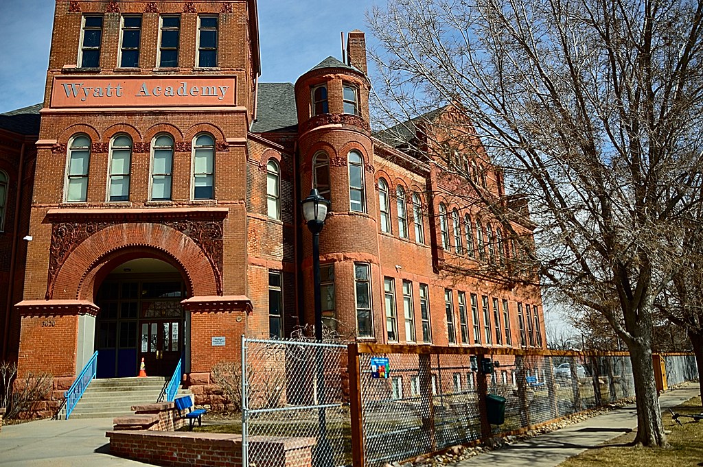 DSC_0004 The W. Wyatt Elementary School (historical… Flickr