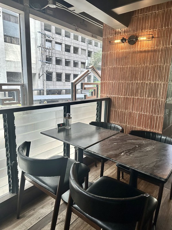 Brews, bites and bonds Foodie community comes together at Estate