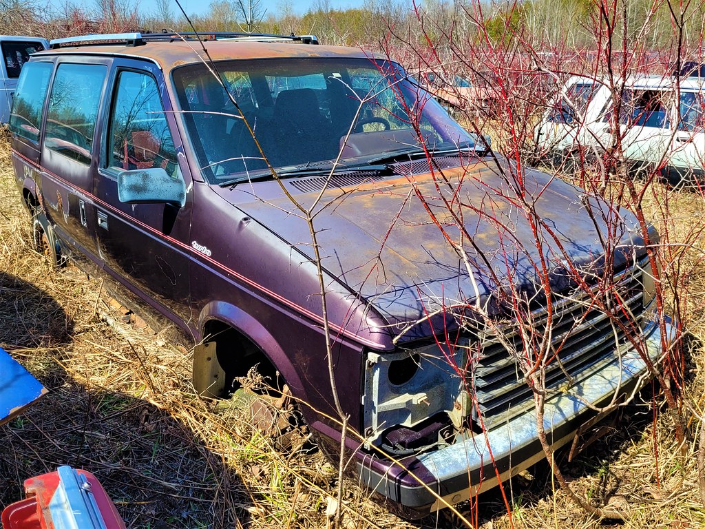 1989 Plymouth Voyager SE Turbo Wrecking Yard Ranger Flickr