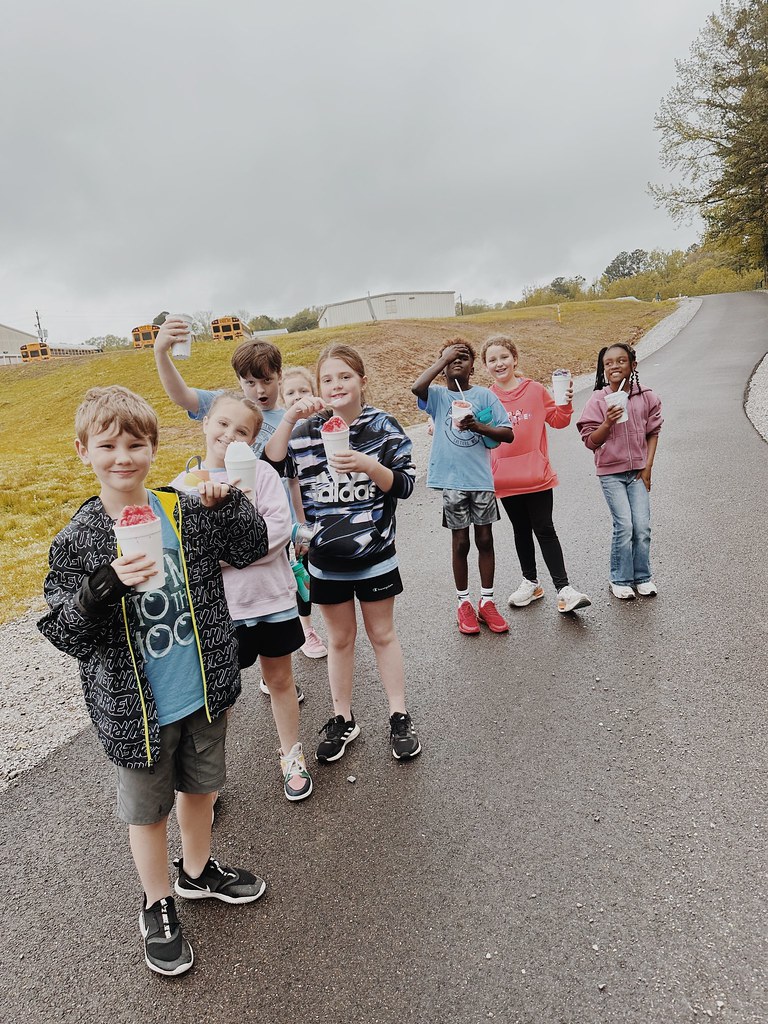 april 2023 Processed with VSCO with m5 preset Saltillo Elementary