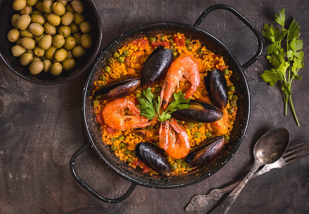 Valencian Paella 7 Secrets to Cooking the Perfect Authent… Flickr