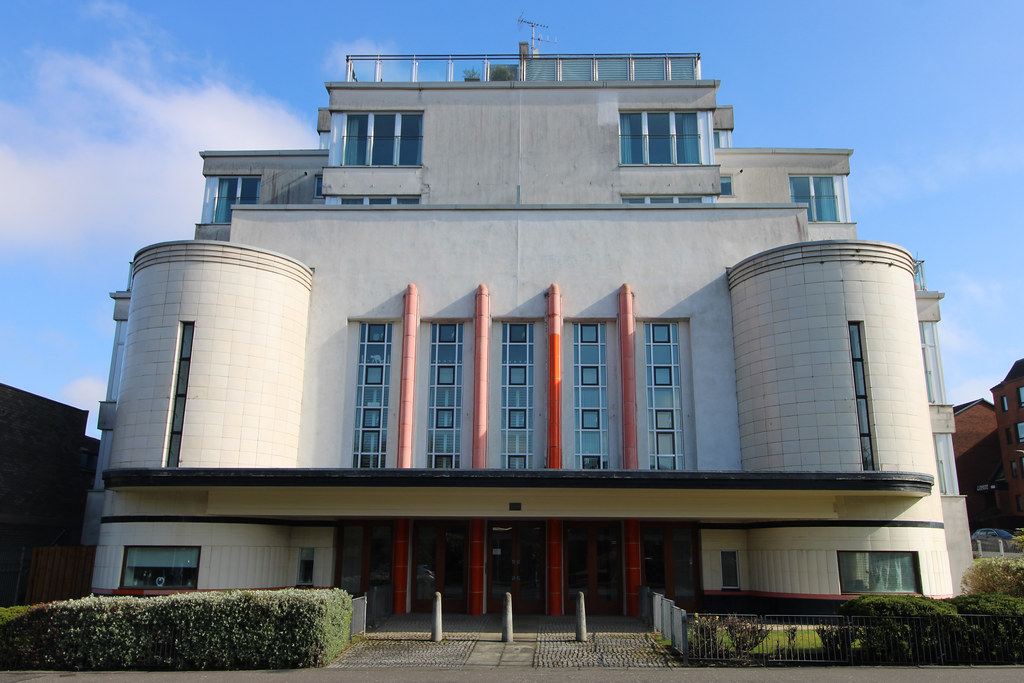 Art deco buildings.Glasgow. Former Ascot Cinema. boneytongue Flickr
