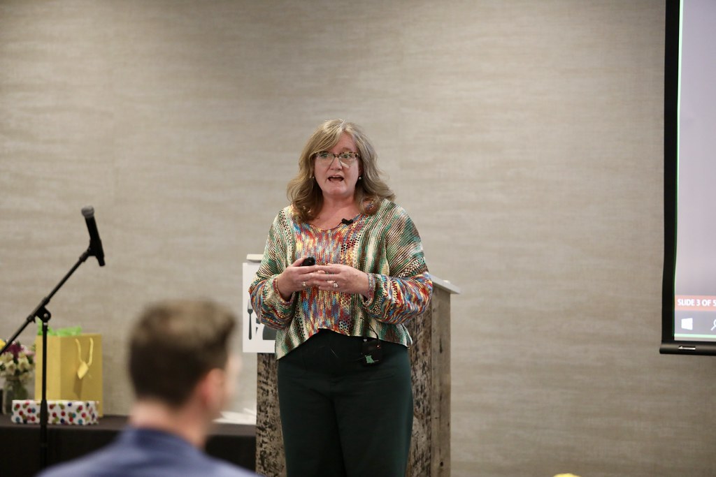 0D2A4644 Speaker Stephani Roy McCallum Farm & Food Care Ontario