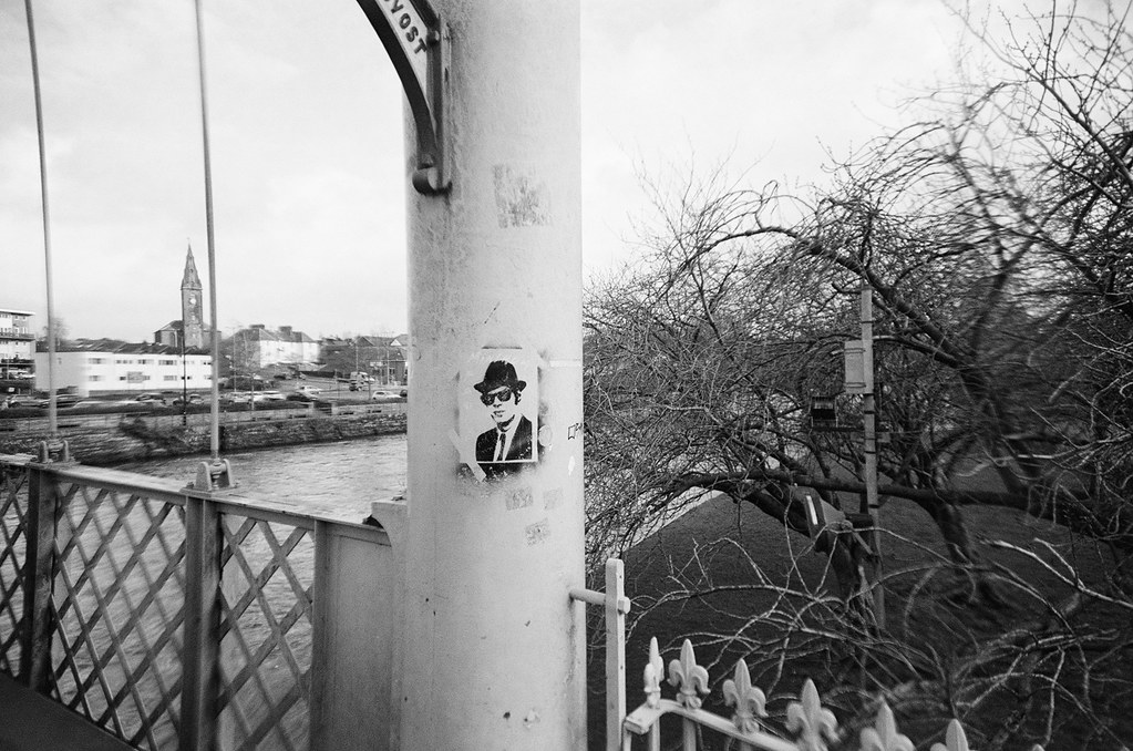 Blue abide Lomography LomoApparat with Ilford XP2. C41 pr… Flickr