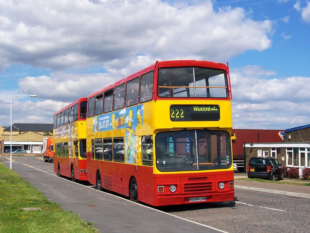 NIBS H228 LOM Shotgate, Wickford 27/7/07 Scania N113/ Alex… Flickr