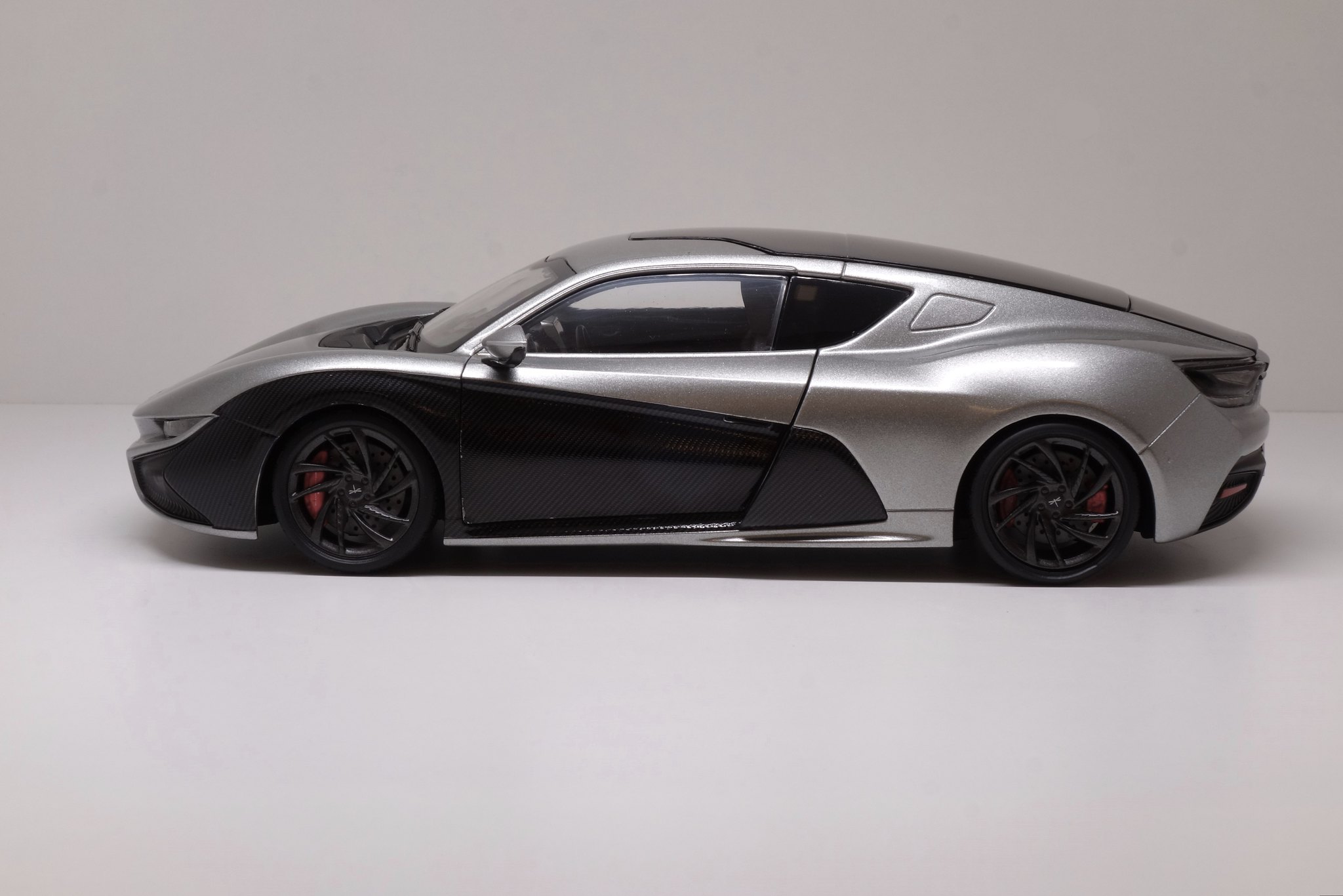 Qiantu K50 118 chinese electric supercar DiecastXchange Forum