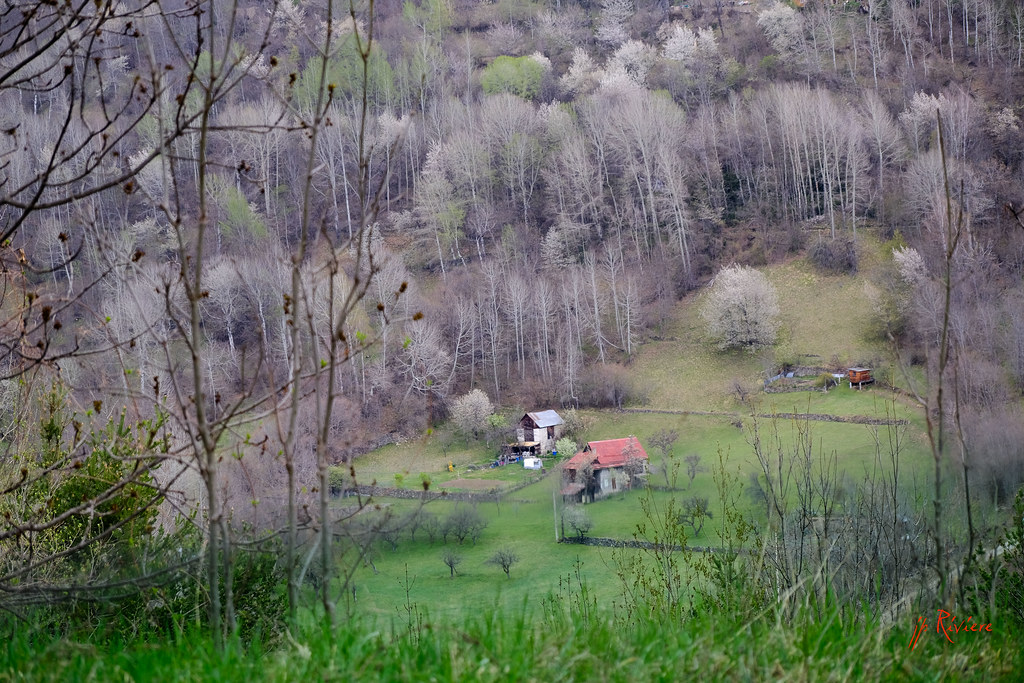 XT30M2 St Etienne de Tinée Sous une pluyie battante jean pierre
