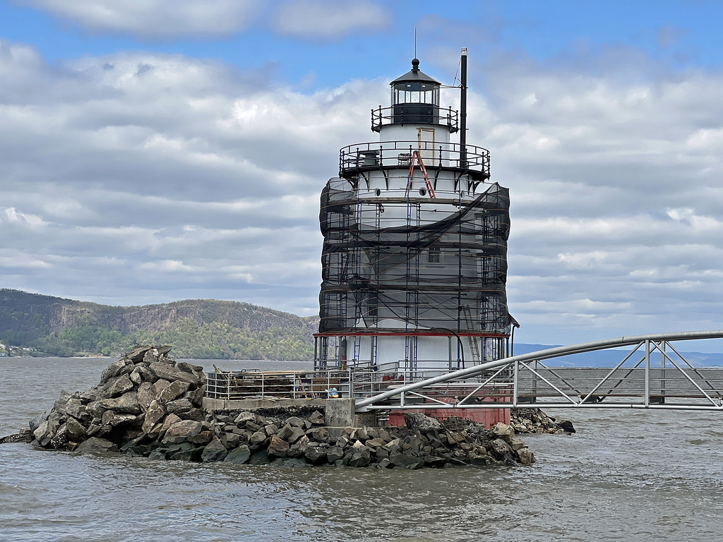 Restoration Of The Tarrytown Lighthouse Also Known As the … Flickr