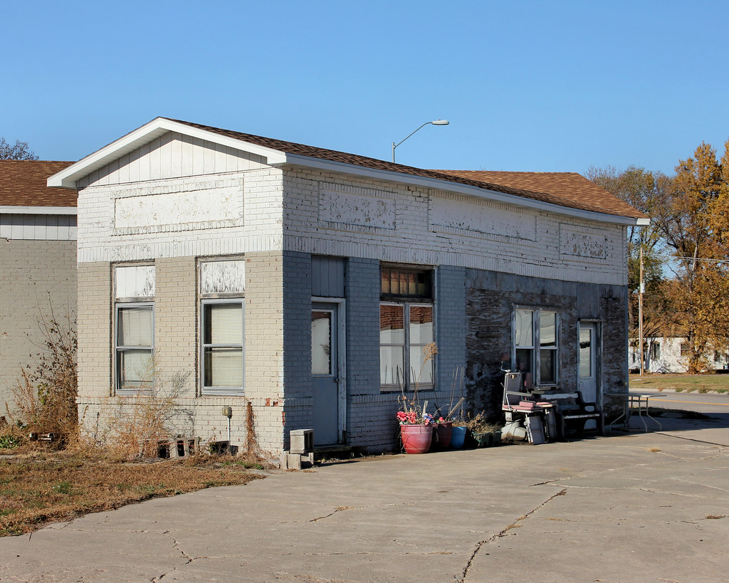 Gas Station Scotia, NE Tom McLaughlin Flickr