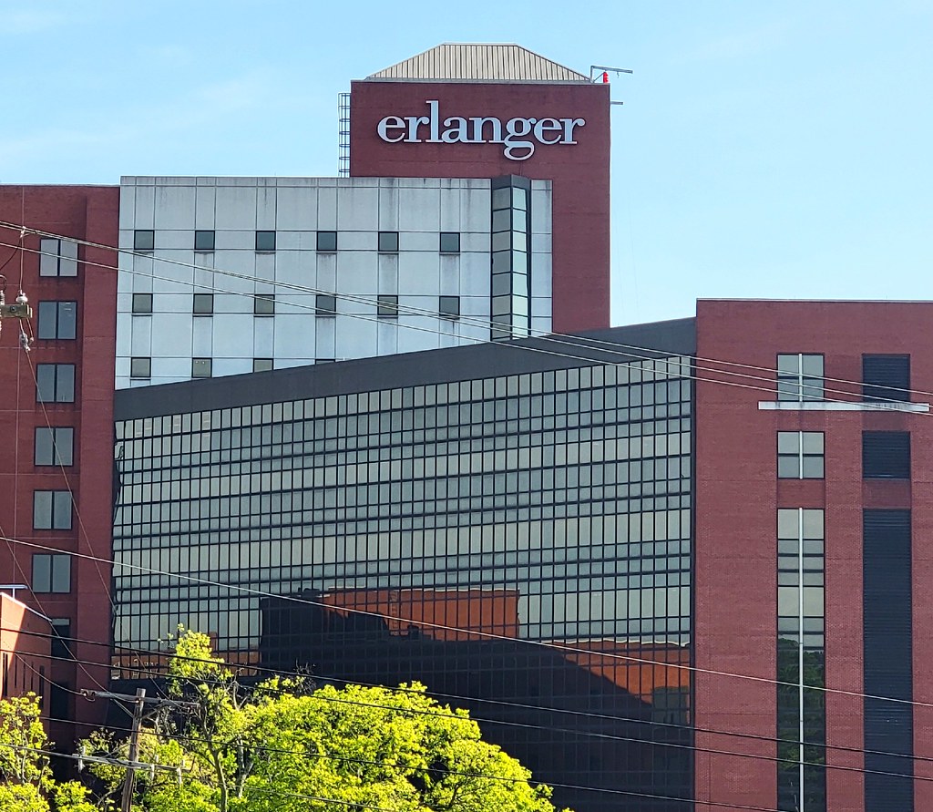 Erlanger Hospital across the parking lot Angie is back wit… Flickr