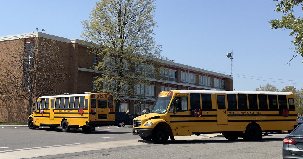 Mineola Public Schools 131 & 161 2017 & 2022 Thomas SafT… Flickr