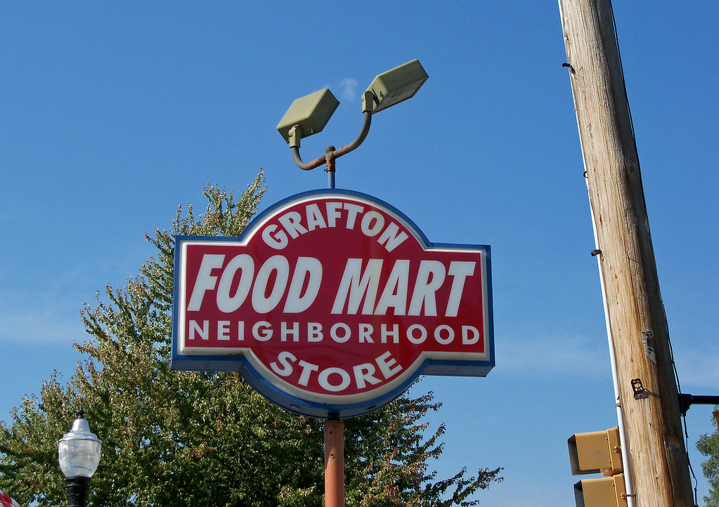 OH Grafton Grafton Food Mart Former Dairy Mart sign for … Flickr