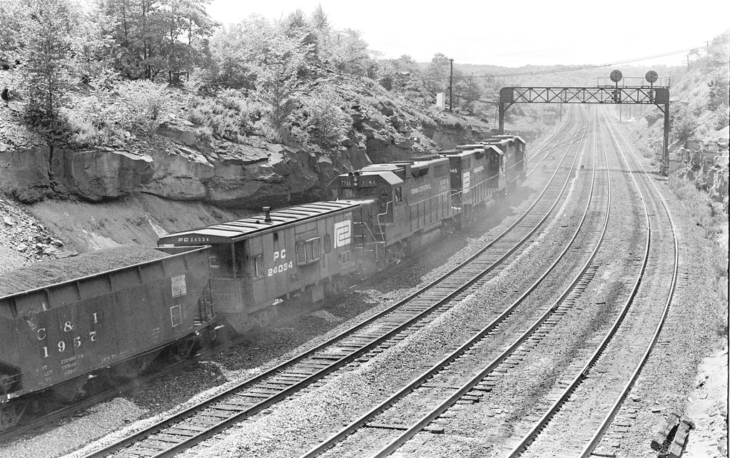 Coal from Bethlehem Mines near Ebensburg, Pennsylvania, ea… Flickr