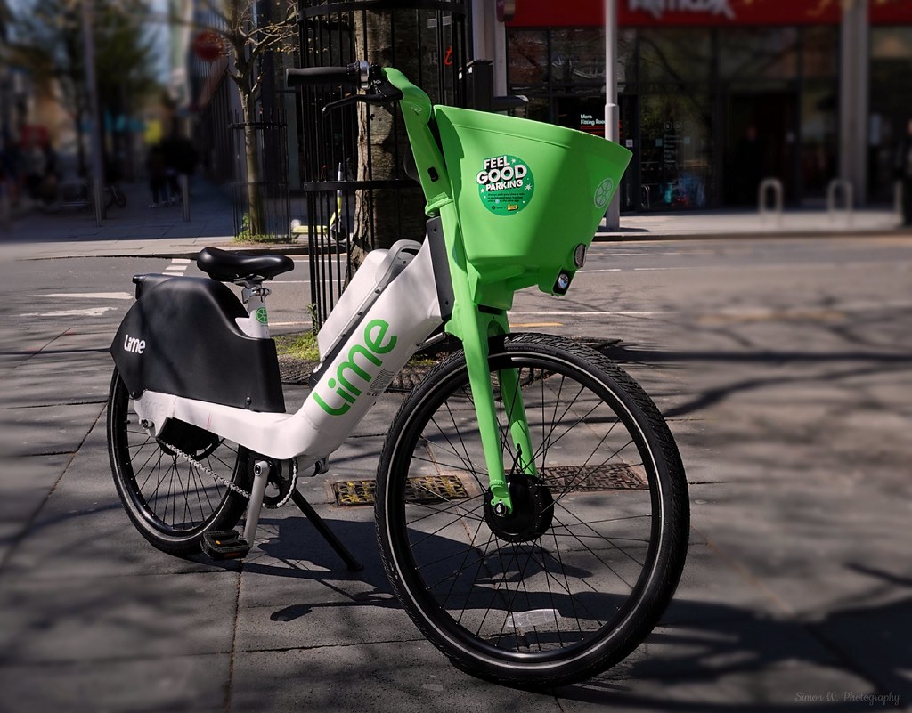 Lime ebike in Nottingham. April 2023 Lime launches ebike… Flickr
