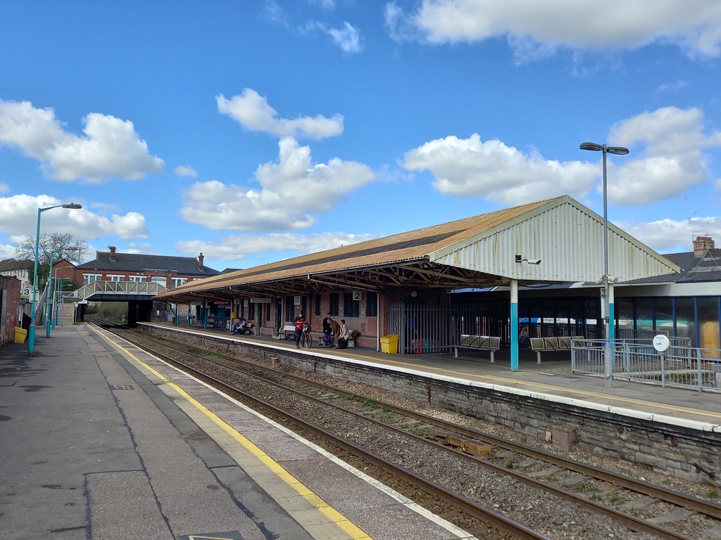 Caerphilly Station Caerphilly Station, 15 April 2023. Buil… Flickr