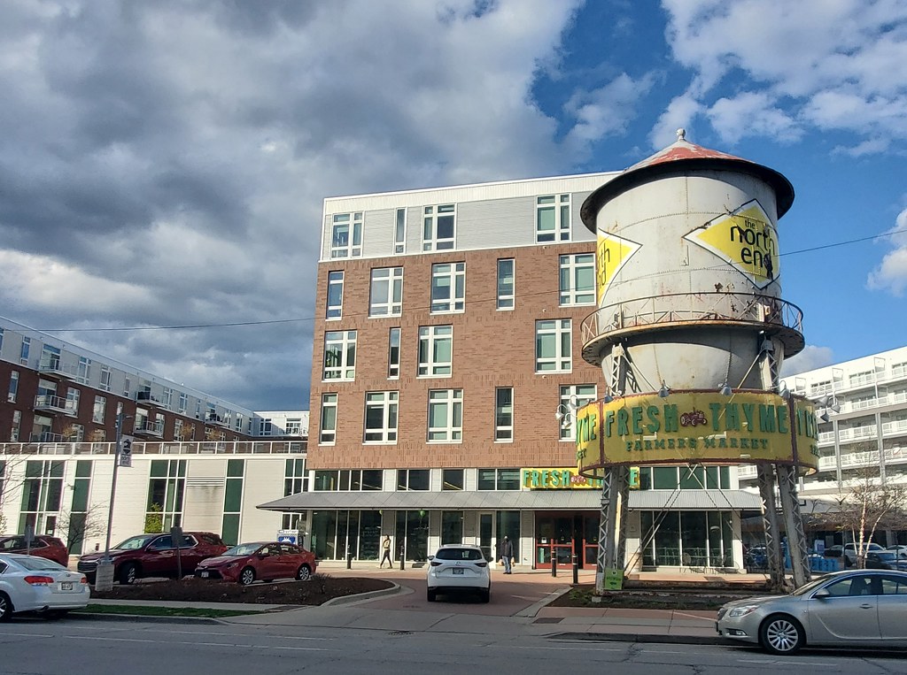 Fresh Thyme Grocery/Farmers Market cohodas208c Flickr