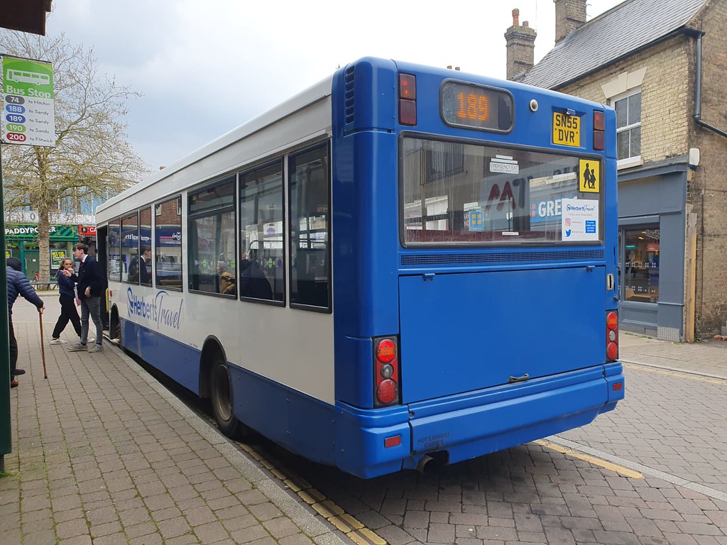 Herberts Travel SN55DVR Seen here at Biggleswade Bus Stati… Flickr