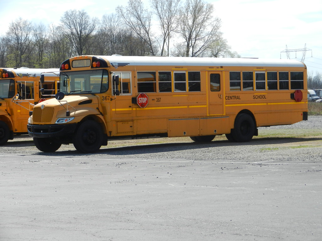 exClarence Central School 367 Leonard Bus Sales Bergen,… Flickr