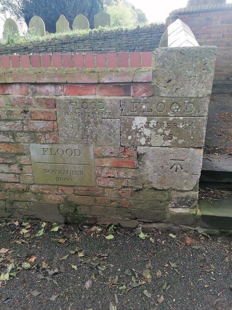 Collingham, Low Street Kim Fallows Flickr