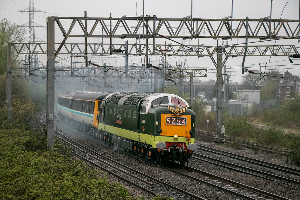 D9000 Queensville curve, Stafford In heavy rain LSL Deltic… Flickr