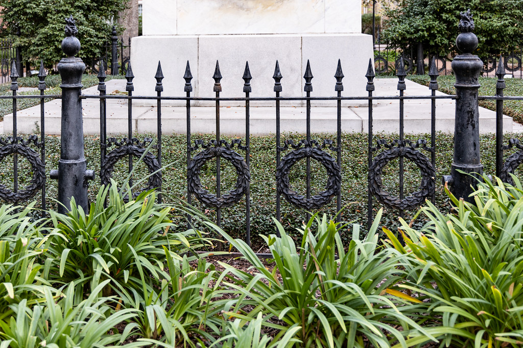 Casimir Pulaski Monument, Monterey Square, Savannah, Flickr
