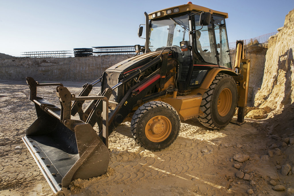 Skid steer rental The Puckett Rents Skid steer rental is… Flickr