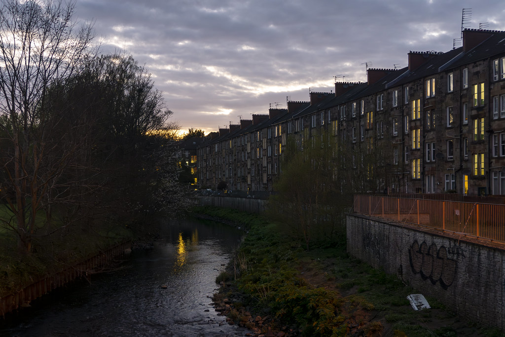 Glasgow. From the Sinclair Drive Footbridge over White Car… Flickr