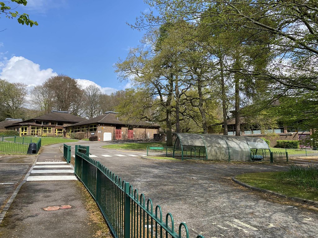 Oakwood Primary School, Southampton Built as separate firs… Flickr