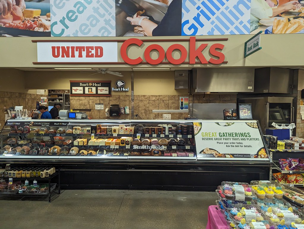 United Supermarkets (Albertsons) United Supermarket on Col… Flickr