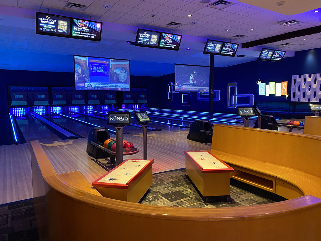 Kings Bowling and Ent38 Flickr