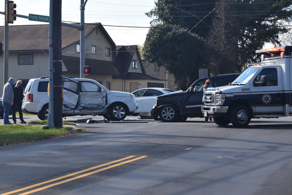 Veterans Hwy & Frosty Hollow Rd MVA Ron Roberts Flickr