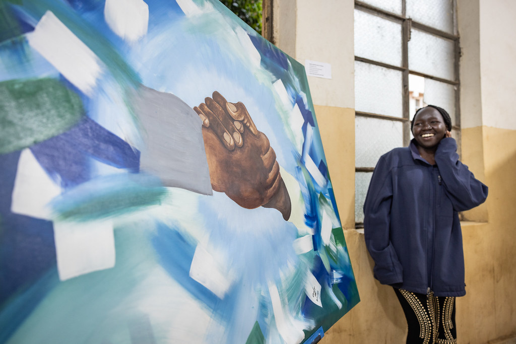 South Sudanese artists showcase talents at UNMISS exhibiti… Flickr