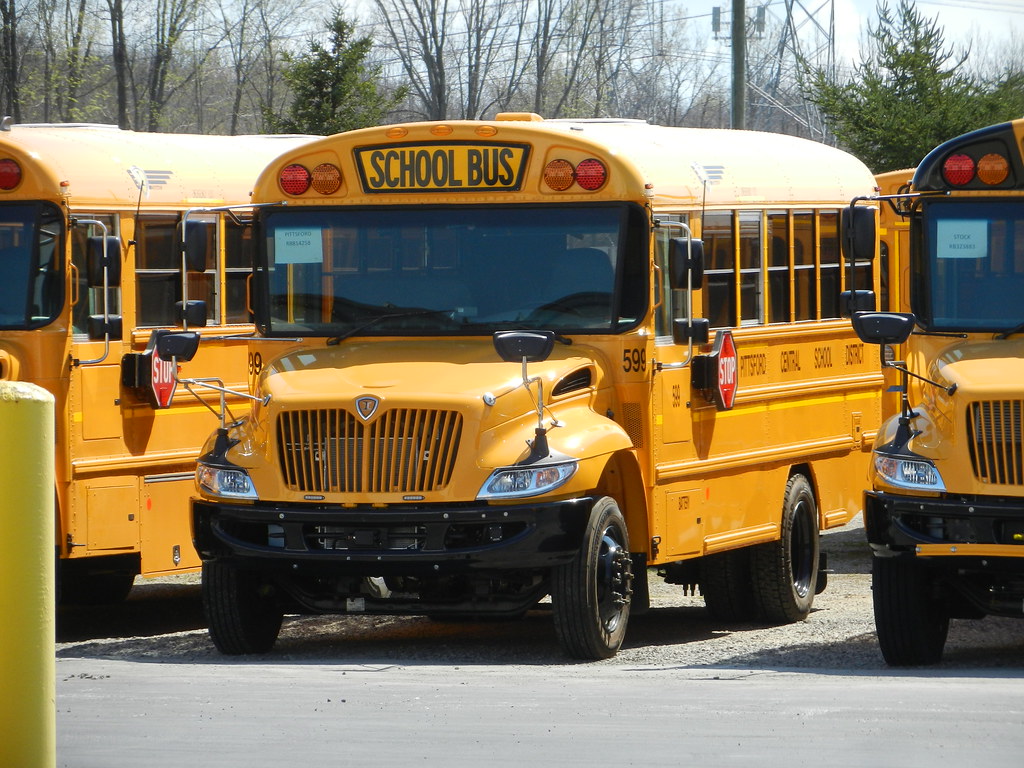 Pittsford Central School District 599 Leonard Bus Sales … Flickr