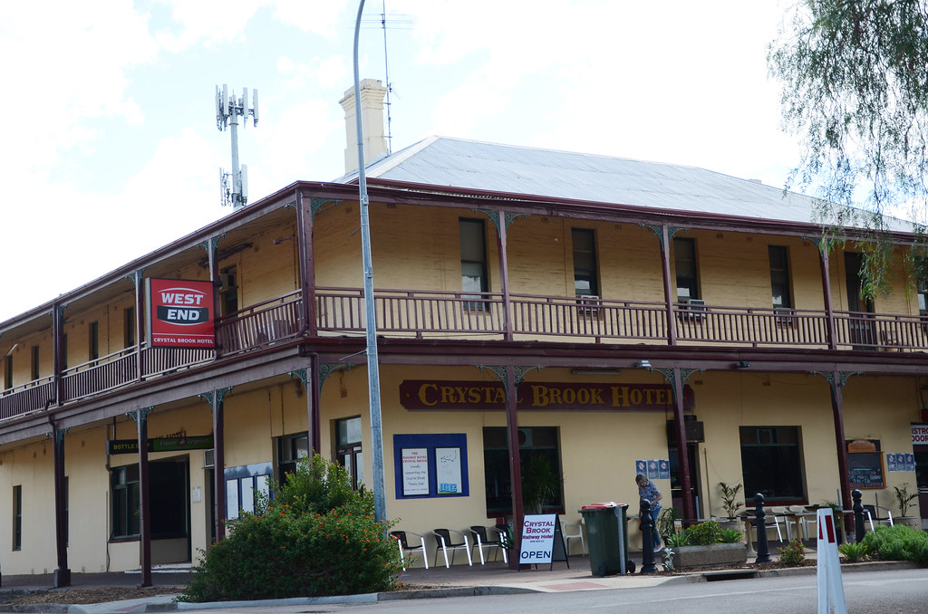 DSC_4257 Crystal Brook Hotel, 47 Railway Terrace, Crystal … Flickr
