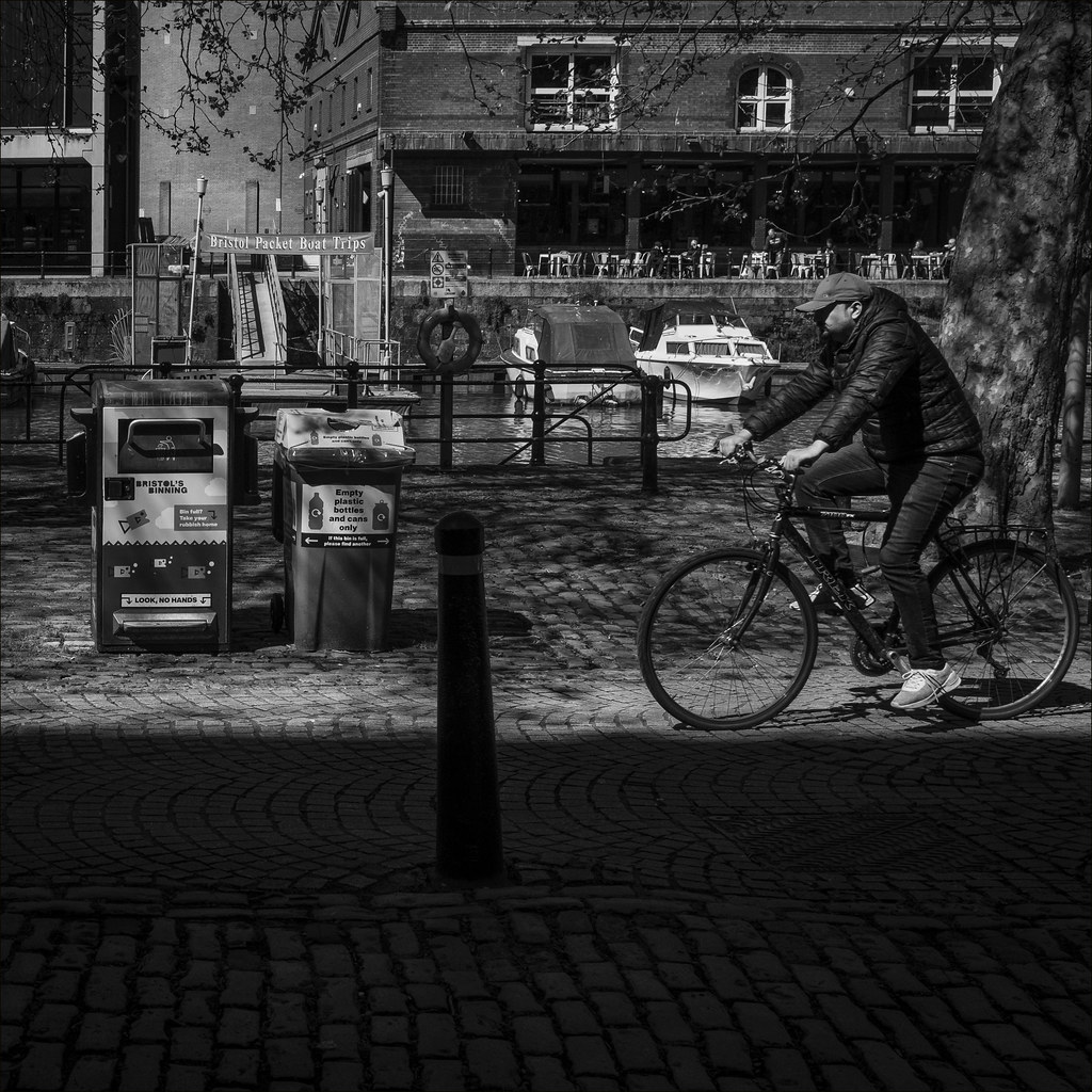 Harbourside shadow Jeremy Fennell Flickr