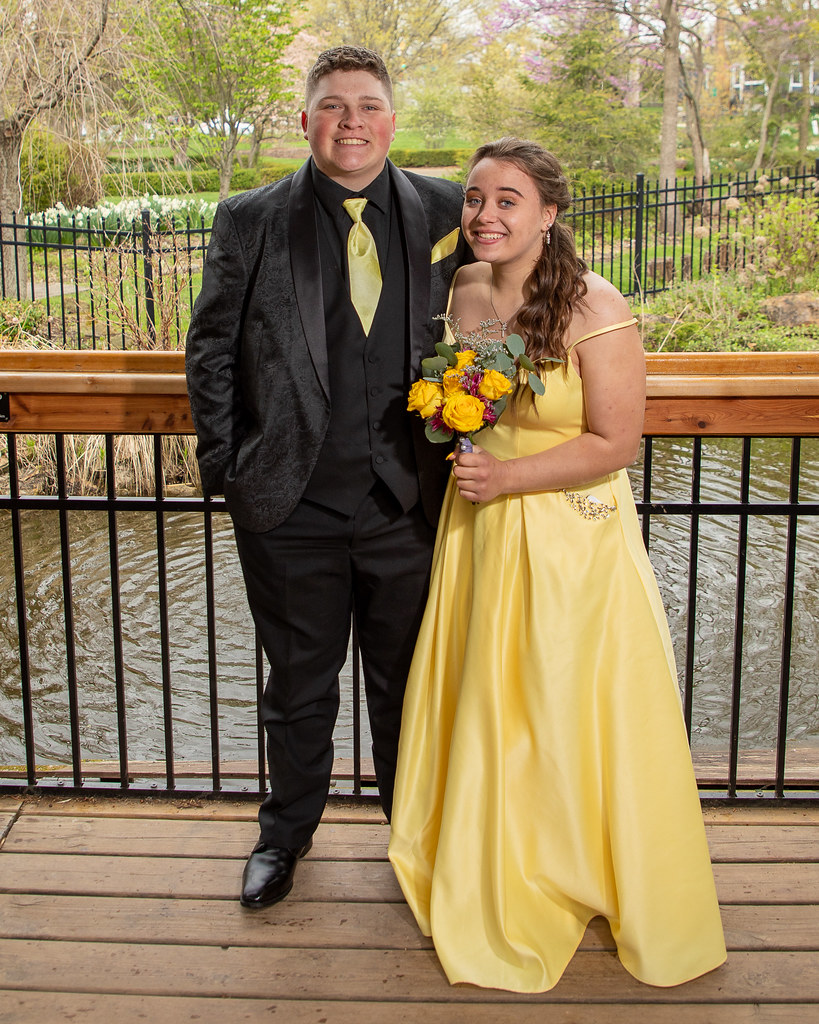 ROBERT ABIGAIL KYLE MACEY AT OGDEN GARDENS6922 David Centifanto Flickr